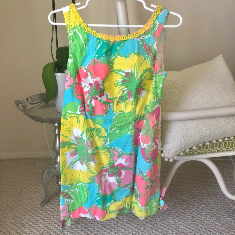 Lilly Pulitzer sheath dress size 2
